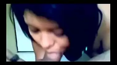 Himachal babe Giving blowjob to her Boyfriend