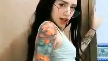 Cute girl outdoor blowjob