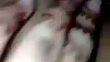 Bhojpuri horniest girl fingering with mehandi fingers MMS