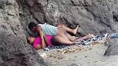 Indian aunty outdoor porn movies with neighbour