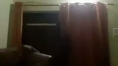 Aunt sucks dick and gets fuck in desi sex MMS