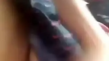 Indian aunty vidiya esposing herself