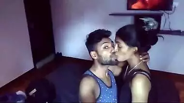 Hd Indian mms porn of office lovers