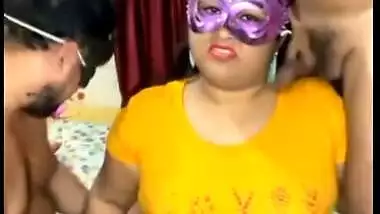 DESI BIGBOOBS GIRL PLAYING 2 IN 1 GAME WITH BESTIES