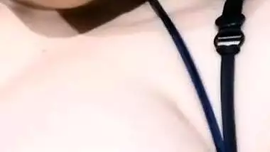 Desi girl nude play with nipples and pussy