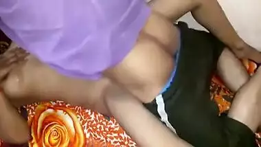 Indian Desi Bhabhi In Indian Brother Fucking Sister When Sister Alone Home