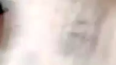 Malayali girl boobs show and virgin pussy