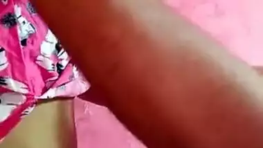 Cute Desi Girl Handjob and Fucked