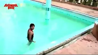 Karnataka young bhabhi outdoor romance with hubby’s friend