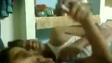 Hot mms of pressing boobs of sex desi maid