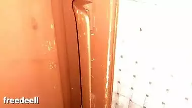 Desi guy has XXX chudai with wife after she catches him jerking off