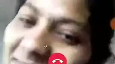 Indian slut shows her tits at online porn casting to get fake job