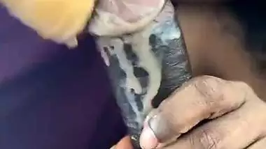 South lady licks icecream from cock in Tamil sex MMS