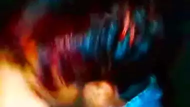 Indian sex wife with shawl in hair kisses a handsome man on XXX camera