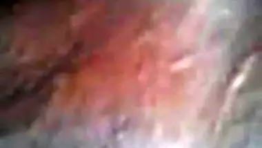 Malyali girlfriend fingering herself