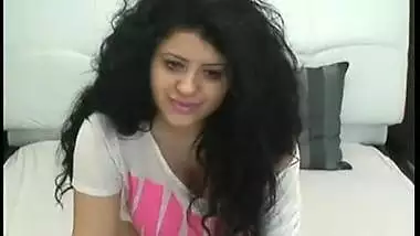 Big breast Indian aunty exposed her asset front of cam