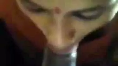 Cute Desi Girl With Talk Bj