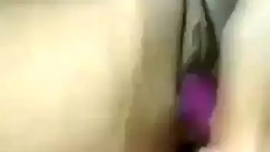 Horny Desi Girl Masturbating