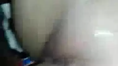 Desi teen beauty getting fucked missionary position