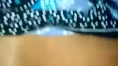Indian horny XXX chick gets load of cum on her belly MMS