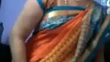 Desi Bhabhi pussy selfie