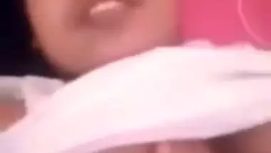 Sri Lanka Aunty Nude Video call (Sinhala)