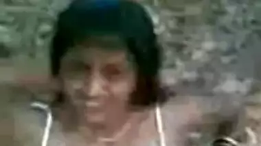 Sexy Outdoor Indian Tamil Teen Gets Intense Fingering