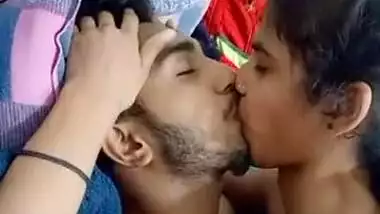 Desi indian young couple video