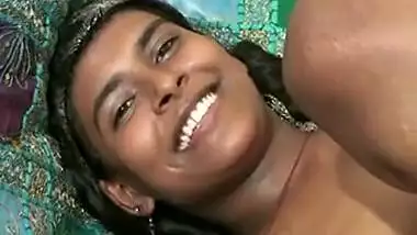 Indian teen sex video of horny teen boy and girl alone in the home