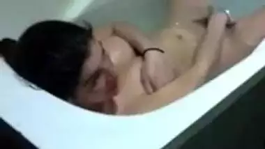 Sexy Arab Girl’s Bathing Clip Caught On Spy Camera