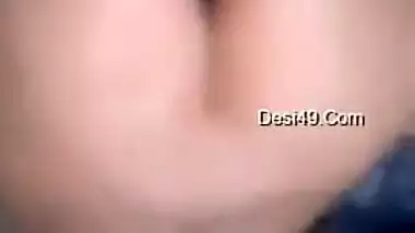 Camera is on so Indian girl willingly lays XXX tits open close-up
