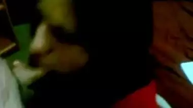Indian bhabhi blowjob mms video .