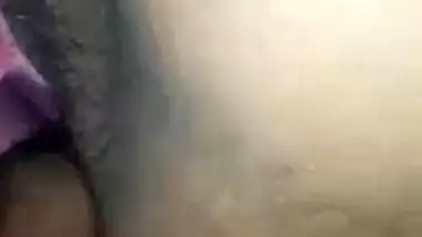 Odiya girl love tunnel fingering by her boyfriend episode has arrived here